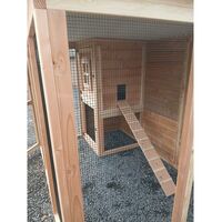 Binnenzijde hok met gaaspaneel 85x74cm onder het nachthok